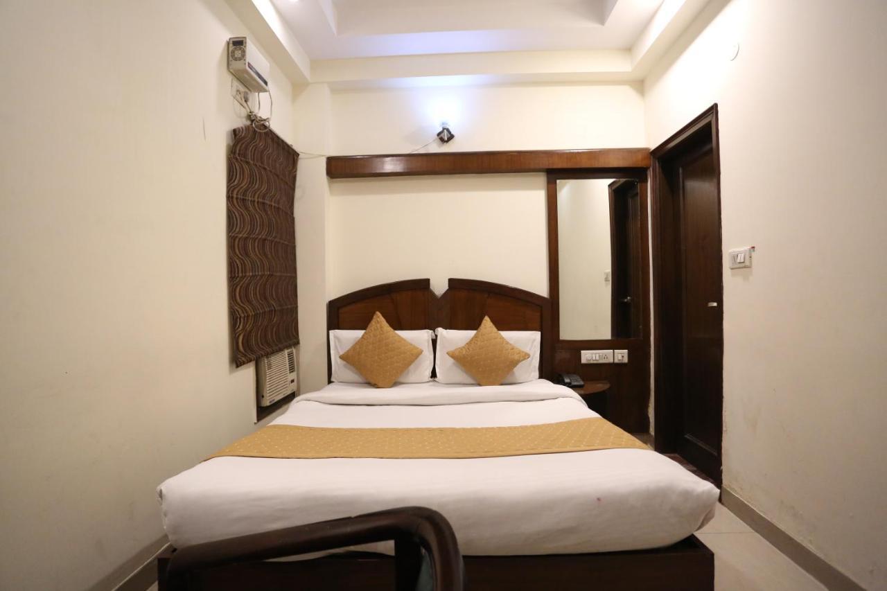 Hotel Gaylord International - New Delhi Eksteriør billede