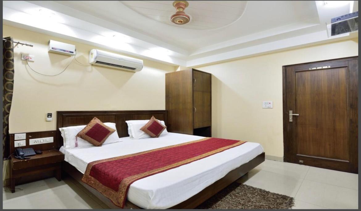Hotel Gaylord International - New Delhi Eksteriør billede